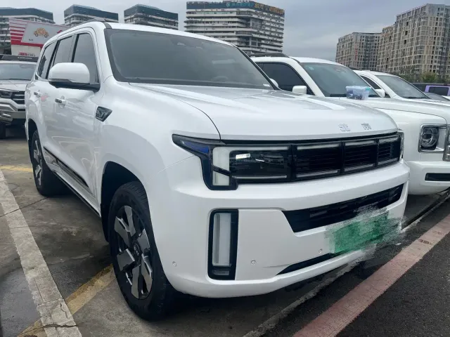 BAIC BJ60 Thunder — Фото автомобиля 3