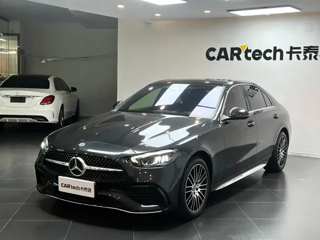 Mercedes-Benz C-Class — Фото автомобиля 3
