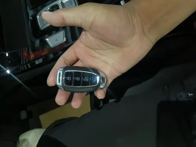 Hyundai Custo — Фото автомобиля 8