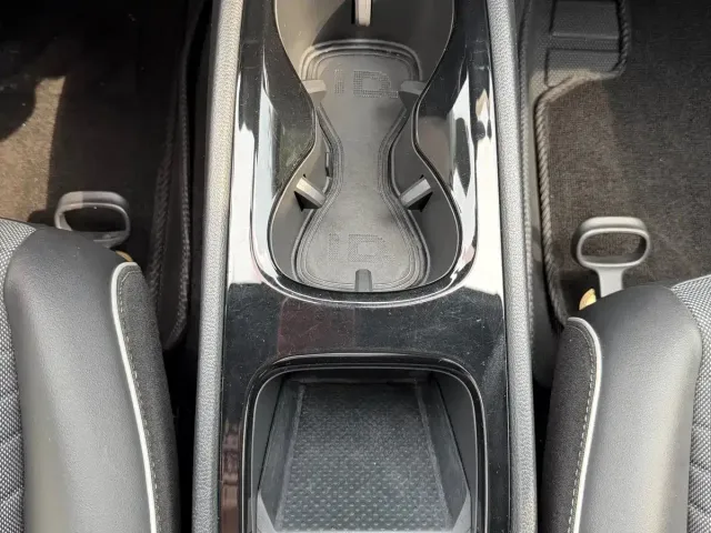 Volkswagen ID.3 — Фото автомобиля 11