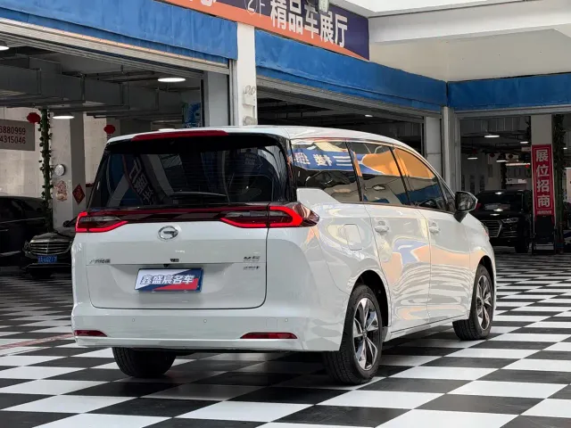 GAC Trumpchi M6 — Фото автомобиля 14