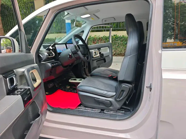 Baojun KiWi EV — Фото автомобиля 13