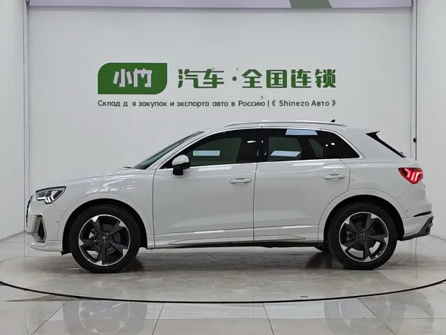 Audi Q3 — Фото автомобиля 5