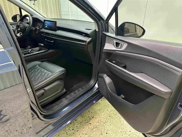 Wuling Jiachen — Фото автомобиля 21