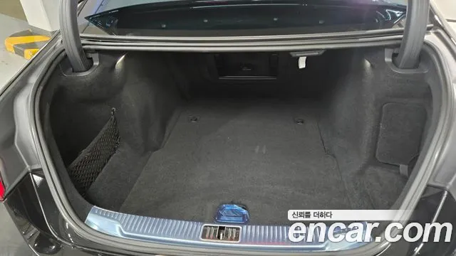 Mercedes-Benz S-Class W223 — Фото автомобиля 10
