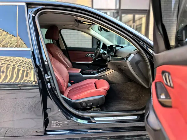BMW i3 — Фото автомобиля 13