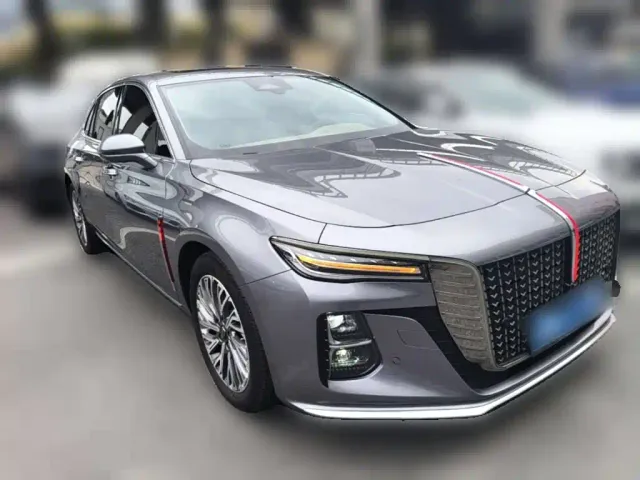 Hongqi H5 — Фото автомобиля 5