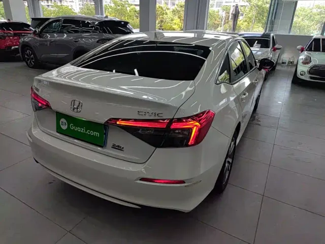 Honda Civic — Фото автомобиля 6