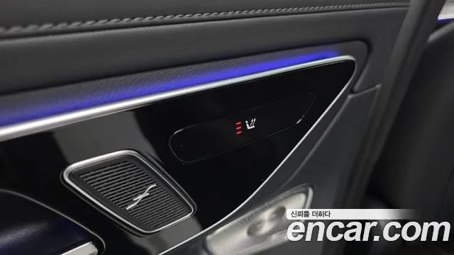 Mercedes-Benz GLC-Class — Фото автомобиля 30