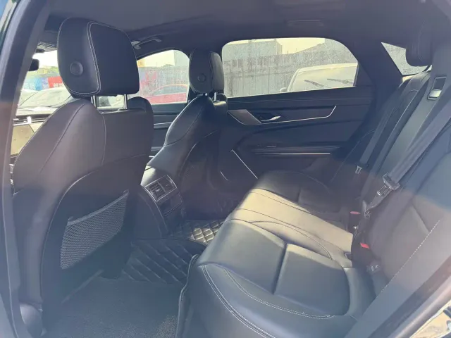 Jaguar Jaguar XFL 2022 XFL 2.0T P250 2WD Elite Sport — Фото автомобиля 6