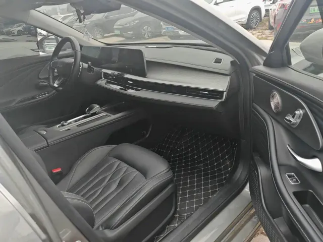 Chery Arrizo 8 — Фото автомобиля 10