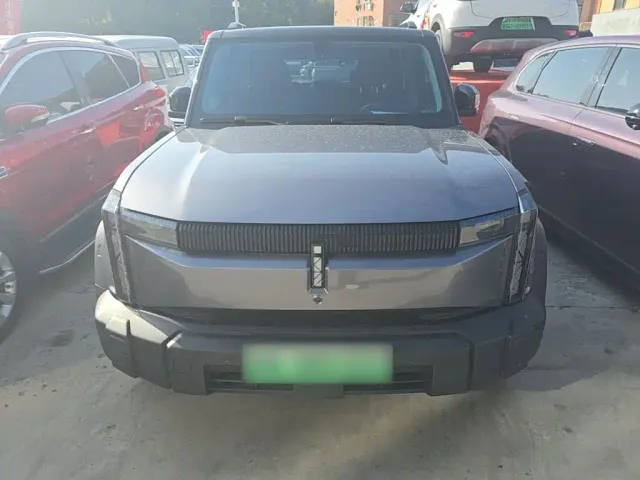 iCAR 03 — Фото автомобиля 2
