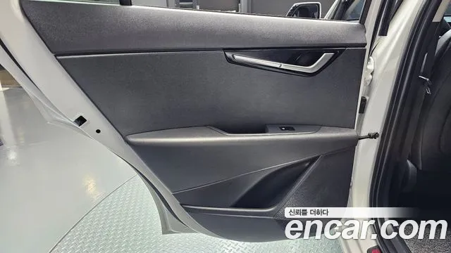 Kia Niro The All New — Фото автомобиля 14
