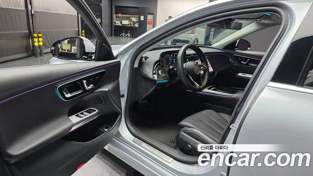Mercedes-Benz E-Class W214 — Фото автомобиля 15