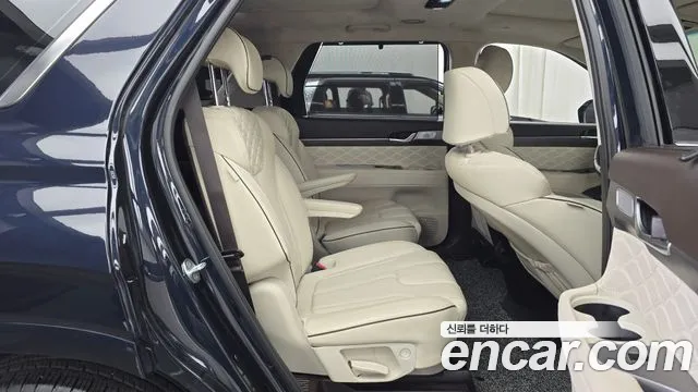 Hyundai Palisade Palisade Бензин 3.8 4WD — Фото автомобиля 12