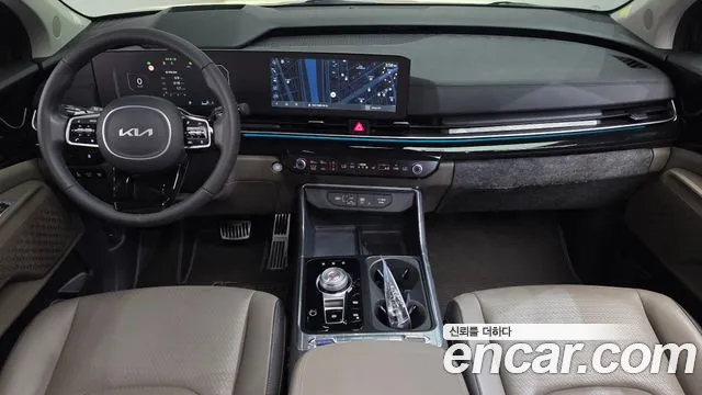 Kia Carnival Generation 4 — Фото автомобиля 10