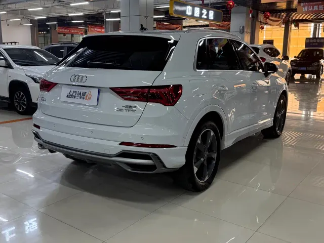 Audi Q3 — Фото автомобиля 9