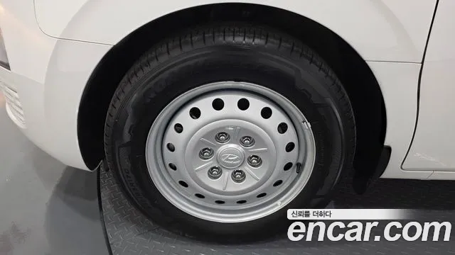 Hyundai Staria Staria Карго 3 места — Фото автомобиля 5