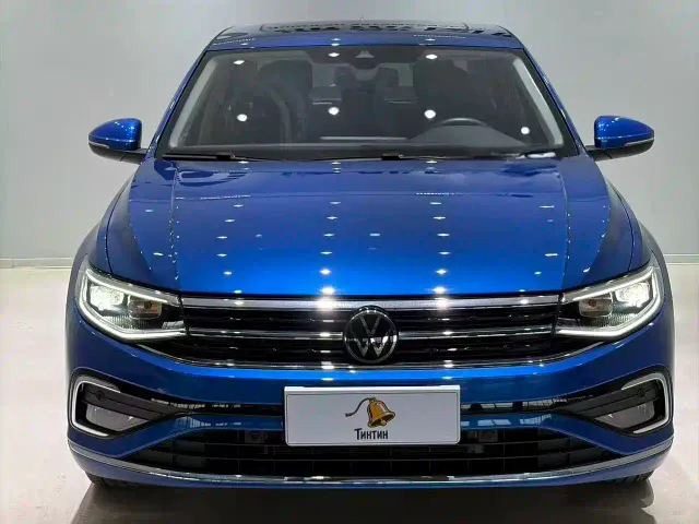 Volkswagen Bora — Фото автомобиля 2