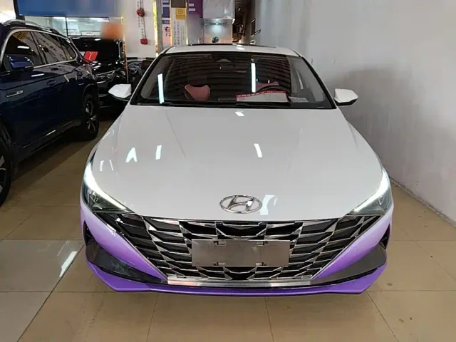Hyundai Elantra — Фото автомобиля 2