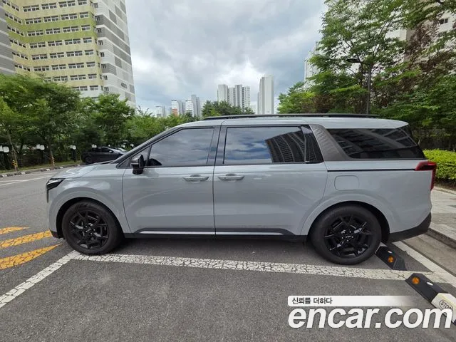 Kia Carnival 4th Gen — Фото автомобиля 2