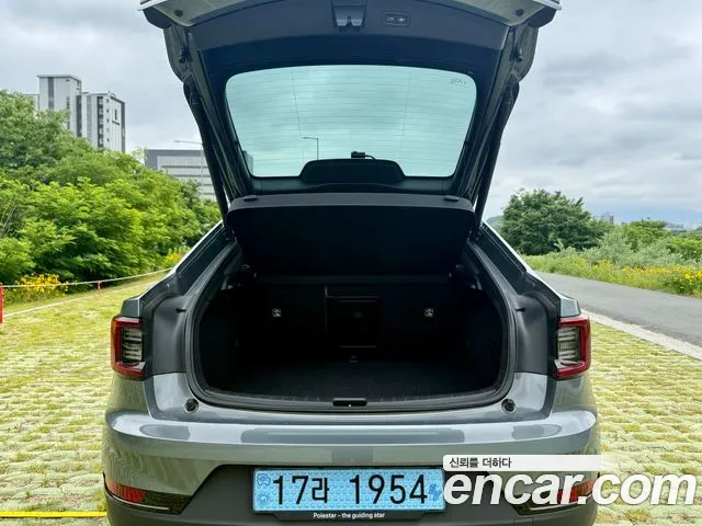 Polestar Polestar 2 — Фото автомобиля 6