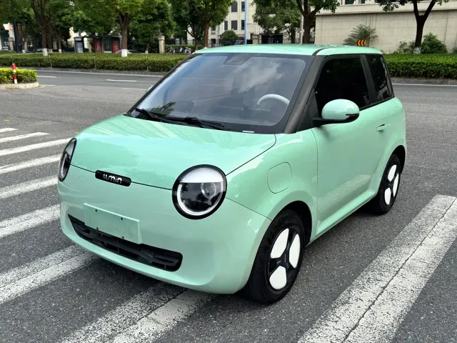 Фотография автомобиля — Changan Lumin