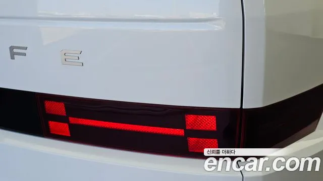 Hyundai Santa Fe MX5 — Фото автомобиля 8