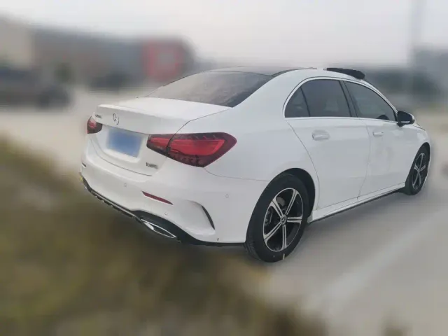 Mercedes-Benz A-Class — Фото автомобиля 4