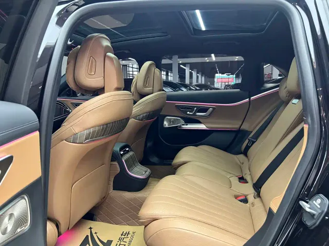 Mercedes-Benz Mercedes-Benz E-Class 2025 E 300 L Luxury — Фото автомобиля 11
