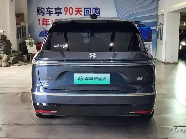 Nio ES8 — Фото автомобиля 8