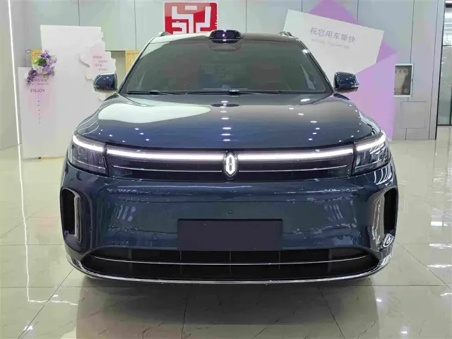 Aito M7 — Фото автомобиля 3