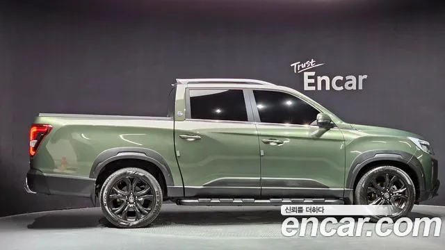 KG_Mobility_Ssangyong Rexton Новый Rexton Sport Khan Дизель 2.2 4WD — Фото автомобиля 23