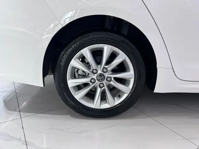 Toyota Corolla — Фото автомобиля 19