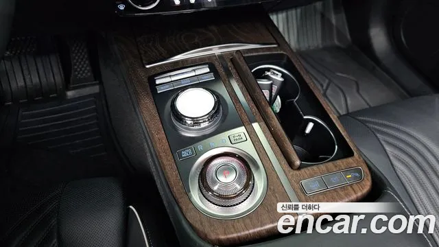 Genesis G80 RG3 — Фото автомобиля 12