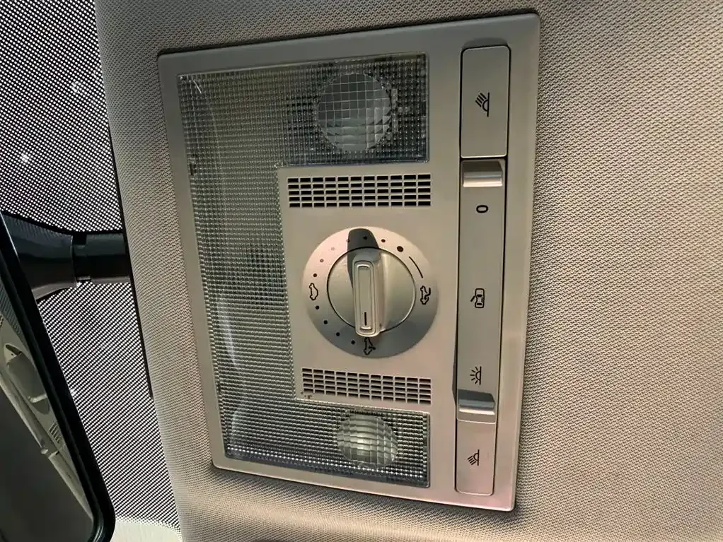 Škoda Kamiq 2022 1.5L Automatic Comfort Edition — Фото автомобиля 14