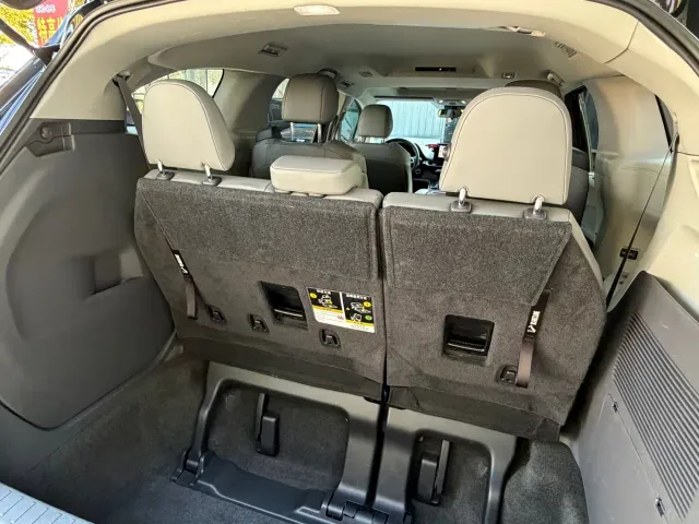 Toyota Granvia — Фото автомобиля 18