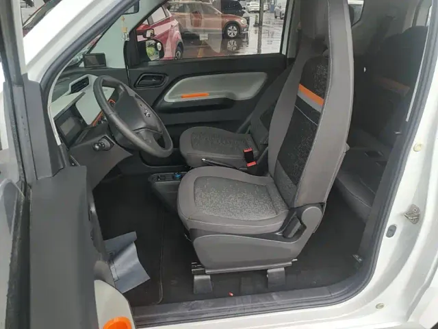 Wuling Hongguang Mini EV — Фото автомобиля 14