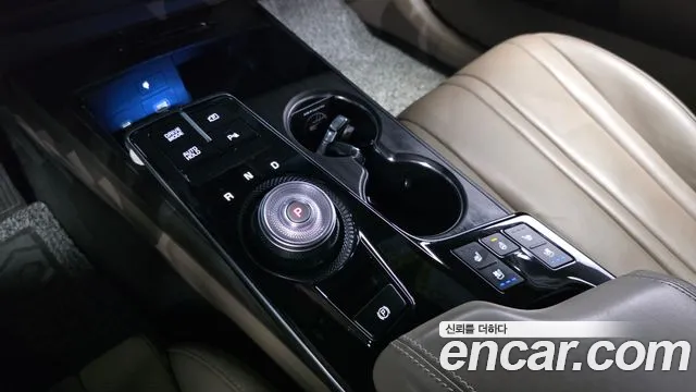 Kia K8 K8 Hybrid — Фото автомобиля 11