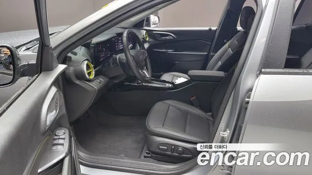 ChevroletGMDaewoo Trax Trax Кроссовер — Фото автомобиля 10