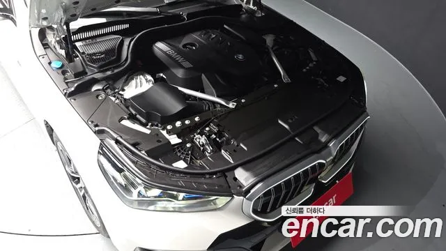 BMW 5-Series — Фото автомобиля 6
