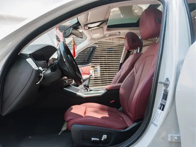 BMW 3 Series — Фото автомобиля 22