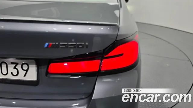 BMW 5-Series 5 серия (G30) — Фото автомобиля 20