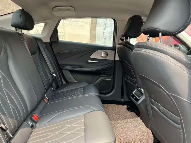 Chery Arrizo 8 — Фото автомобиля 11