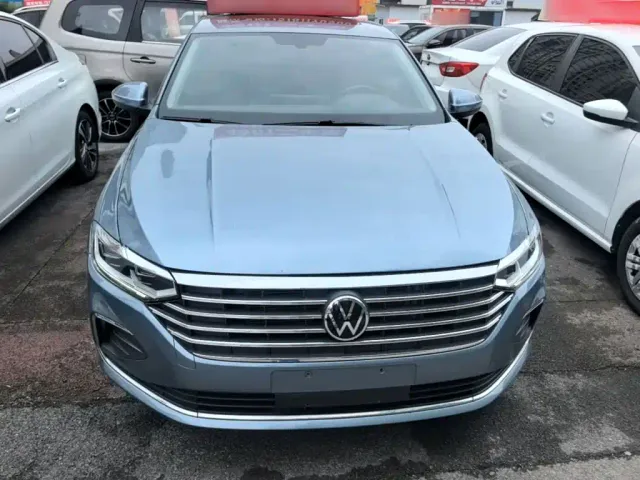 Volkswagen Lavida — Фото автомобиля 2