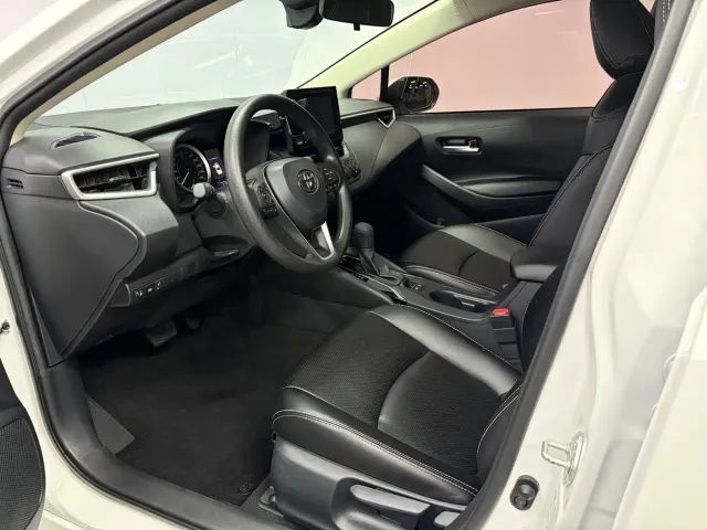 Toyota Corolla — Фото автомобиля 6