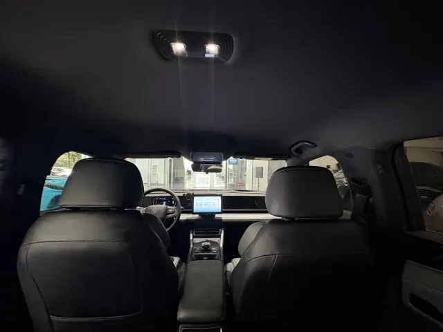 BYD Qin L — Фото автомобиля 23
