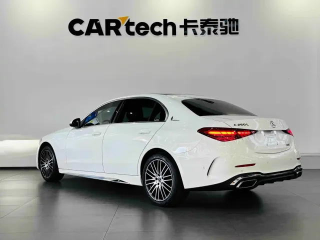 Mercedes-Benz C-Class — Фото автомобиля 5