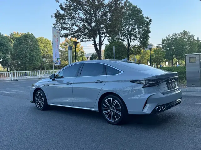 Chery Arrizo 8 — Фото автомобиля 7
