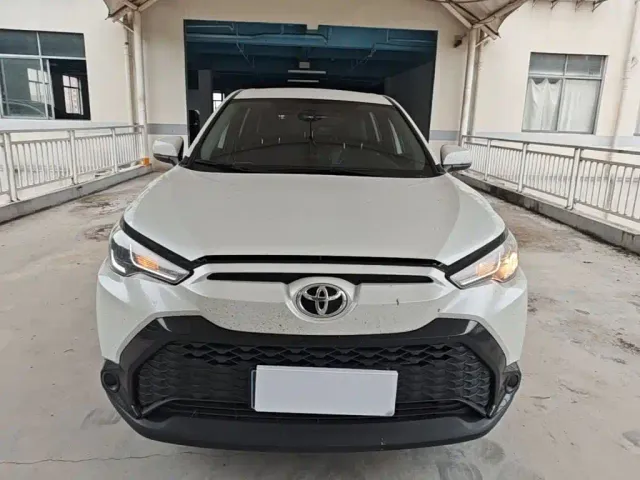 Toyota Frontlander — Фото автомобиля 2